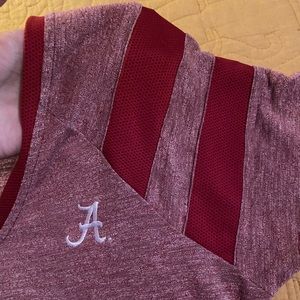 Tops - The University of Alabama fitted shirt Tops - The University of Alabama fitted shirt